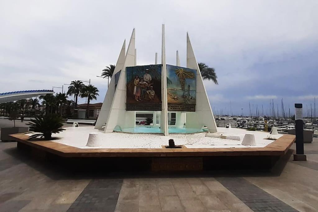 דירות טורבייחה Adventure Harbour מראה חיצוני תמונה