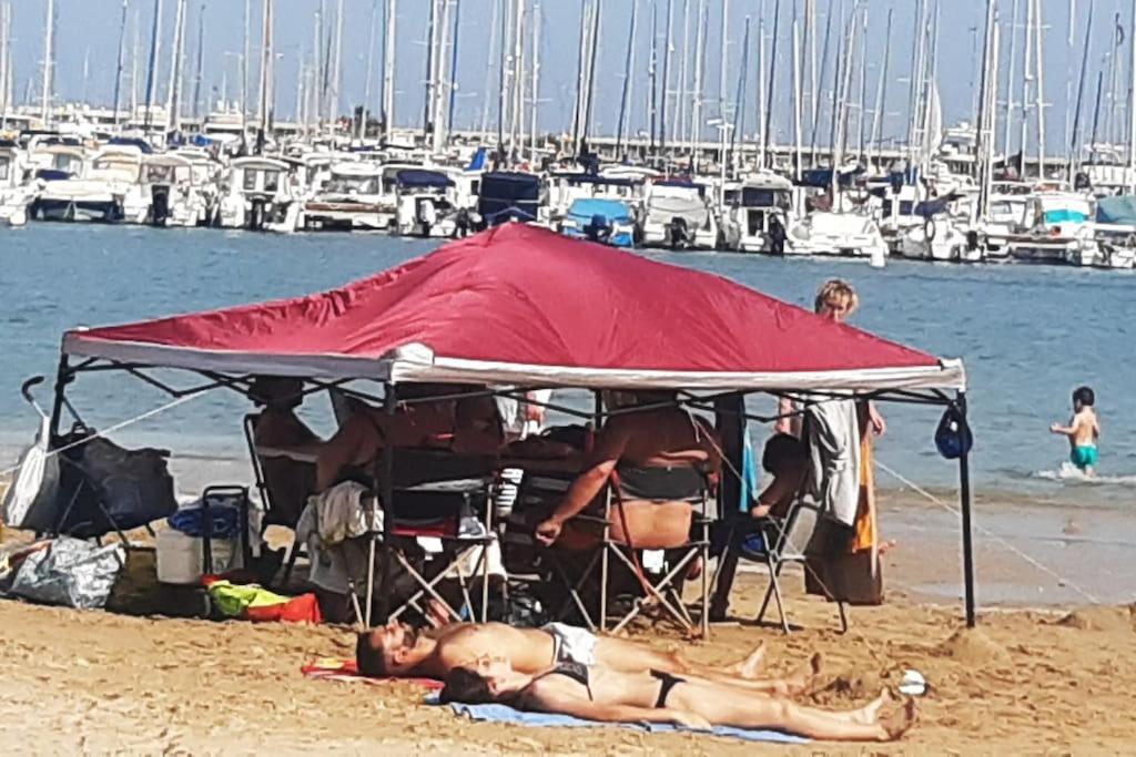 דירות טורבייחה Adventure Harbour מראה חיצוני תמונה